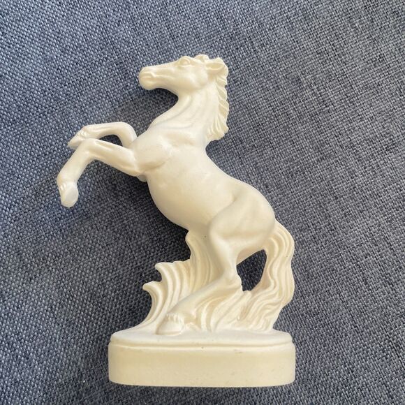 Alabaster Hand Made Rearing Horse Greek Handmade Statue Sculpture - Picture 1 of 5